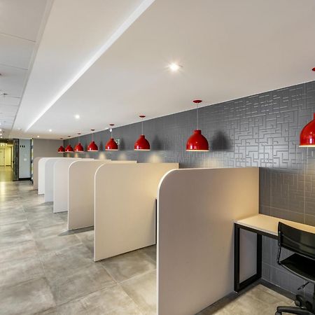Home Studio - Apartamento Central - Ayn026 กูรีตีบา ภายนอก รูปภาพ