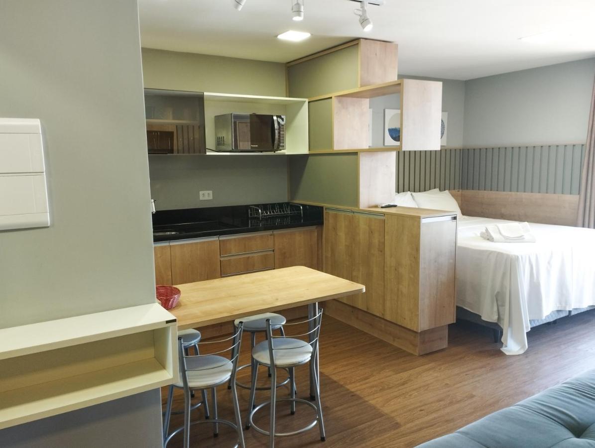Home Studio - Apartamento Central - Ayn026 กูรีตีบา ภายนอก รูปภาพ