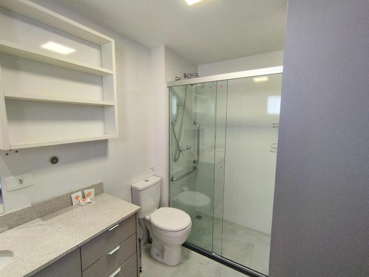 Home Studio - Apartamento Central - Ayn026 กูรีตีบา ภายนอก รูปภาพ